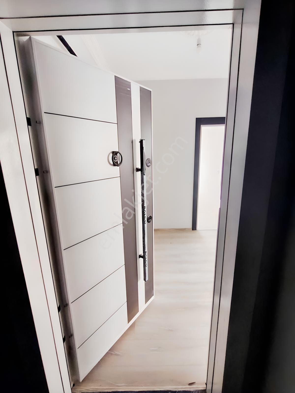 Nar Mahallesi,6 Katlı Binanın 4. Katı 2+1 Oda Sıfır Daire — fotoğraf 15