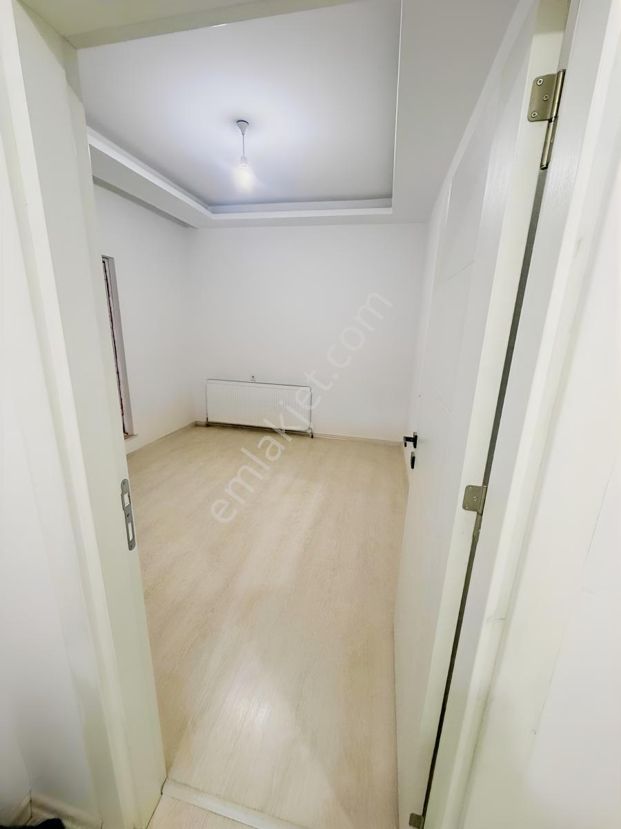 Maras Caddesi Uzerinde 2+1 Satılık Mesken Tapulu — fotoğraf 15