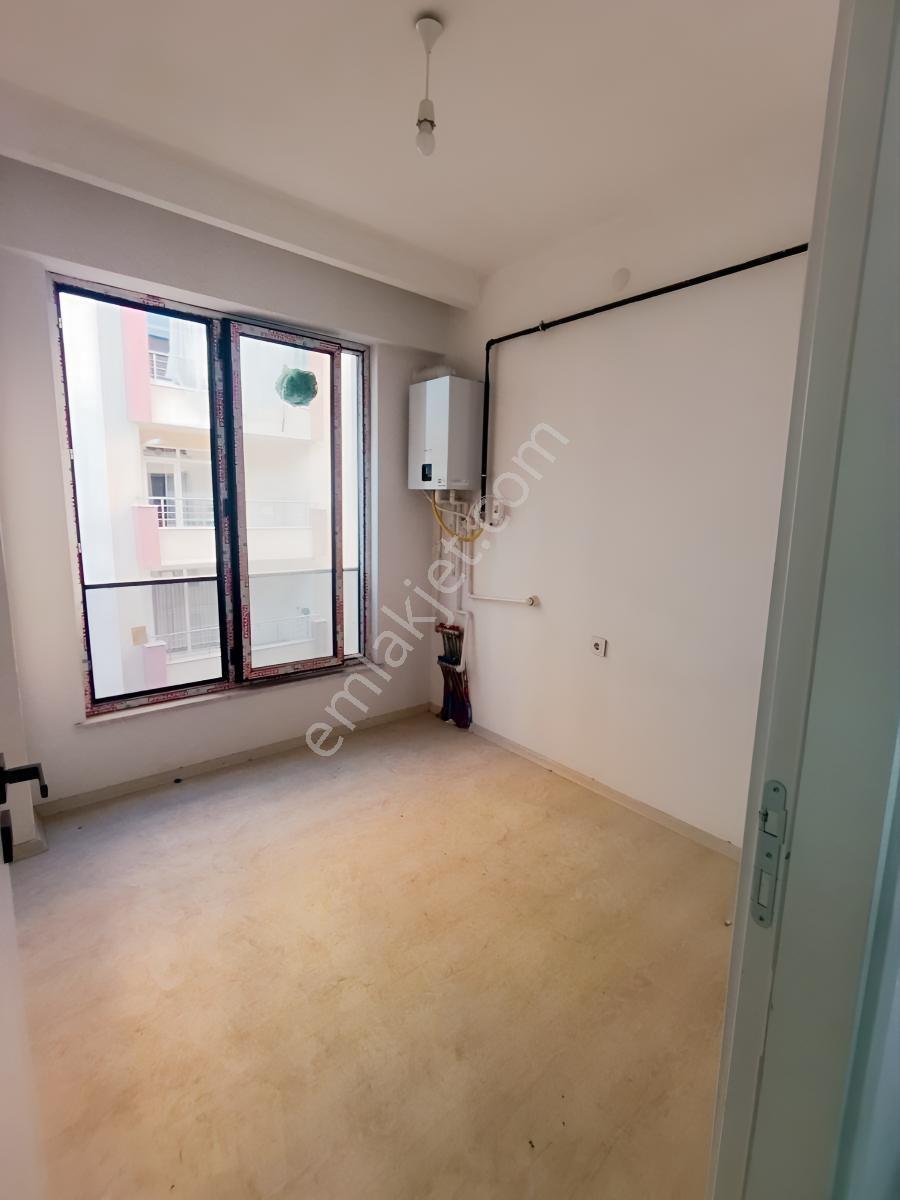 Maras Caddesi Uzerinde 2+1 Satılık Mesken Tapulu — fotoğraf 20
