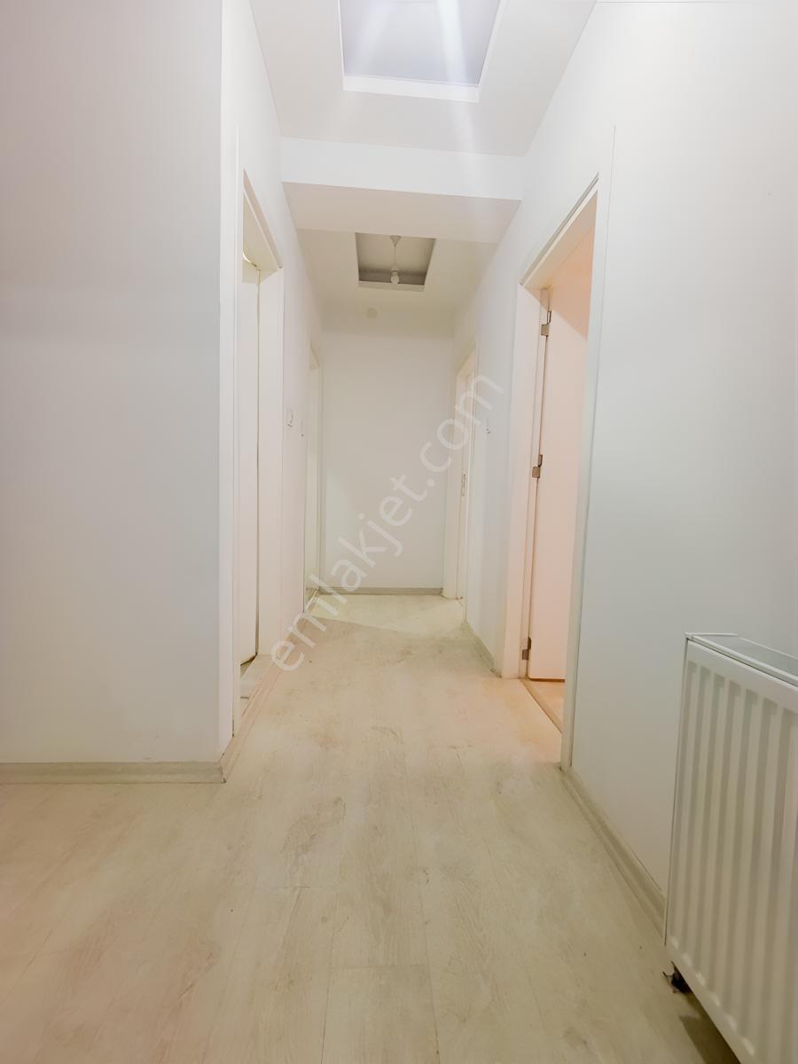 Maras Caddesi Uzerinde 2+1 Satılık Mesken Tapulu — fotoğraf 21
