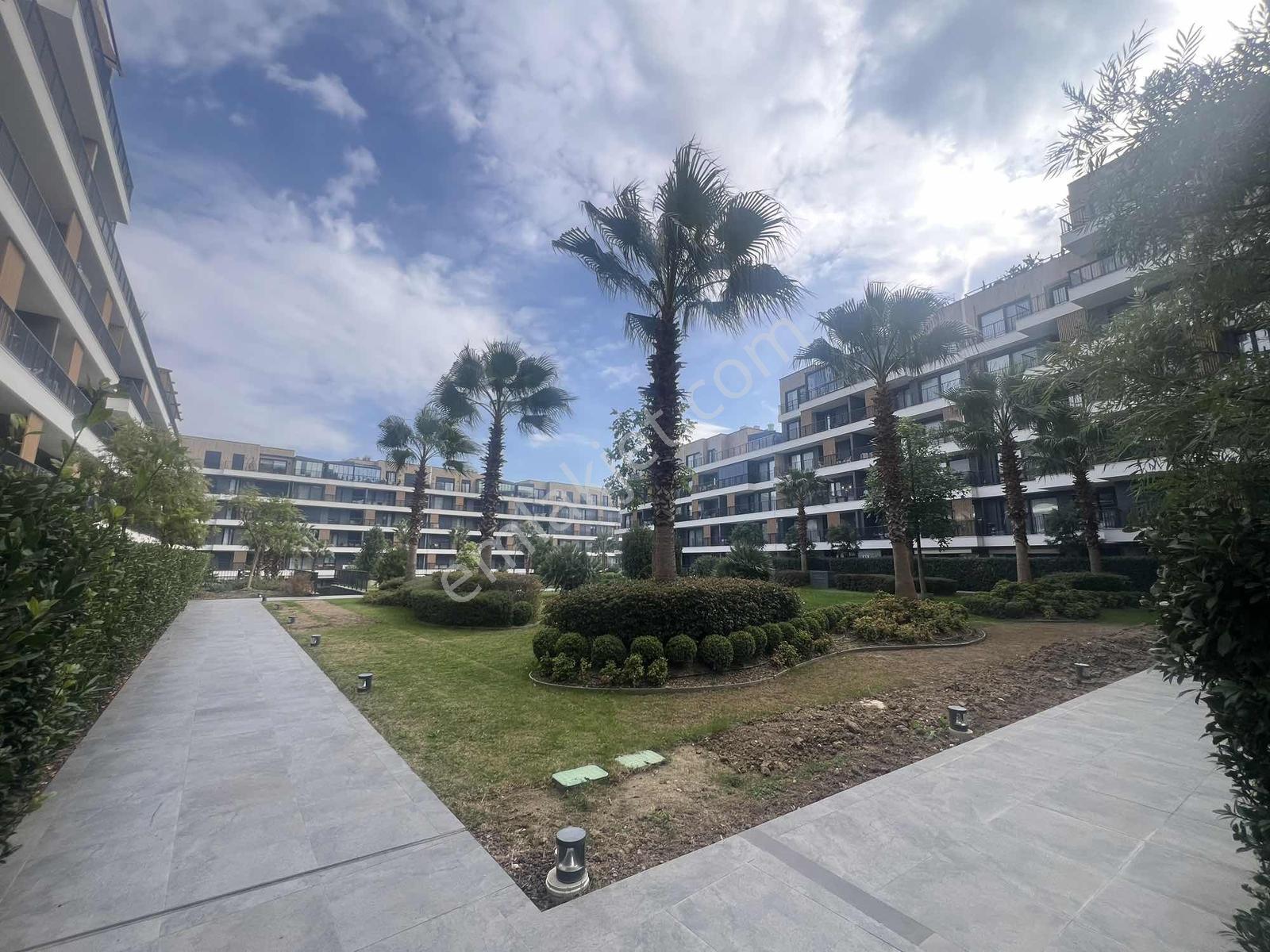 Pasifikten Gaziemir Aryom Koru 2. Etapta Satılık 2+1 Lüx Daire — fotoğraf 6