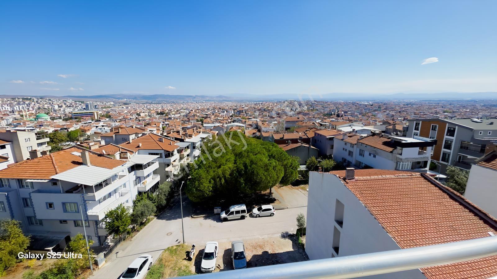 Nova Grup Emlaktan Geniş Ferah Manzaralı Satılık 4+1 Daire