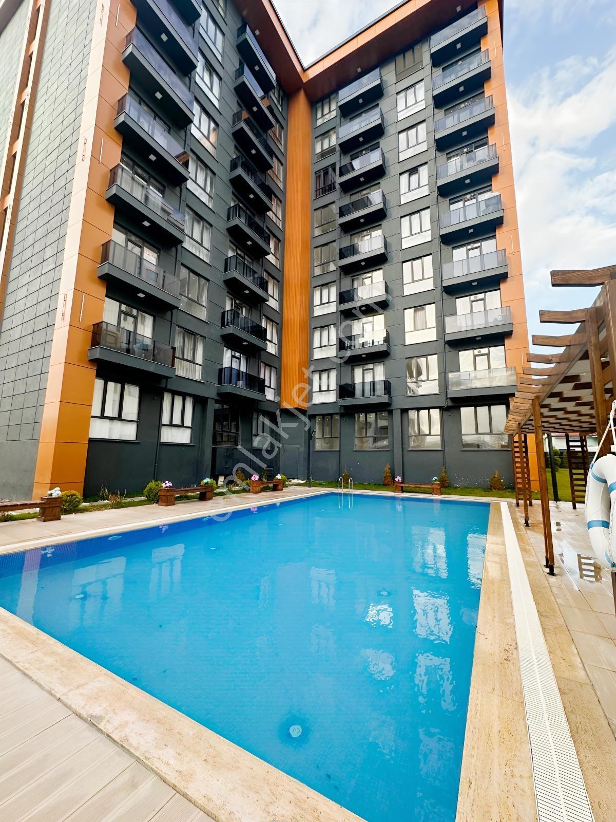 Redstone'dan Uysal Piazza Resıdenza'da Satılık Fırsat 1+1 Daire — fotoğraf 6
