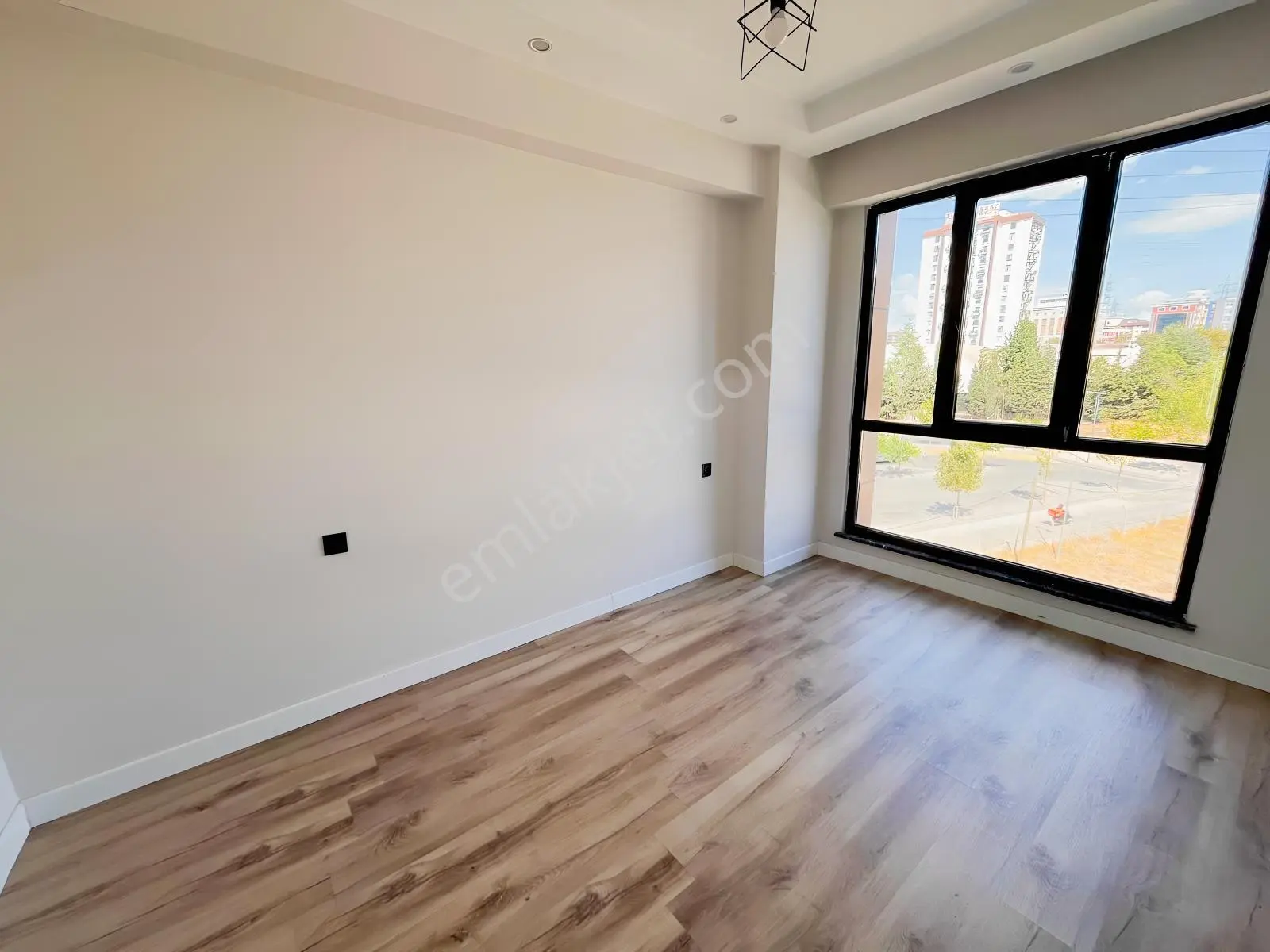 Redstone'dan Uysal Piazza Resıdenza'da Satılık Fırsat 1+1 Daire — fotoğraf 12