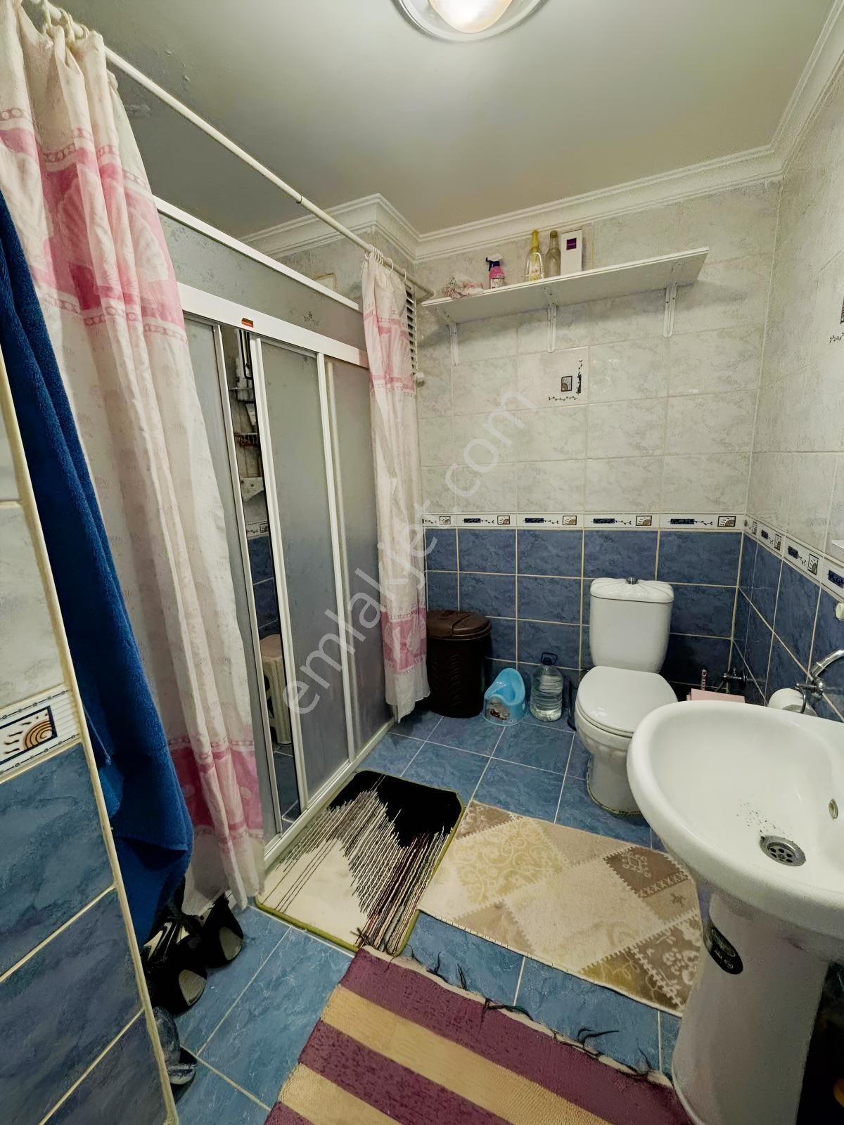 Güllükte 3 Katlı Müstakil Bina, 2 Daire Ve 1 Dükkan — fotoğraf 10