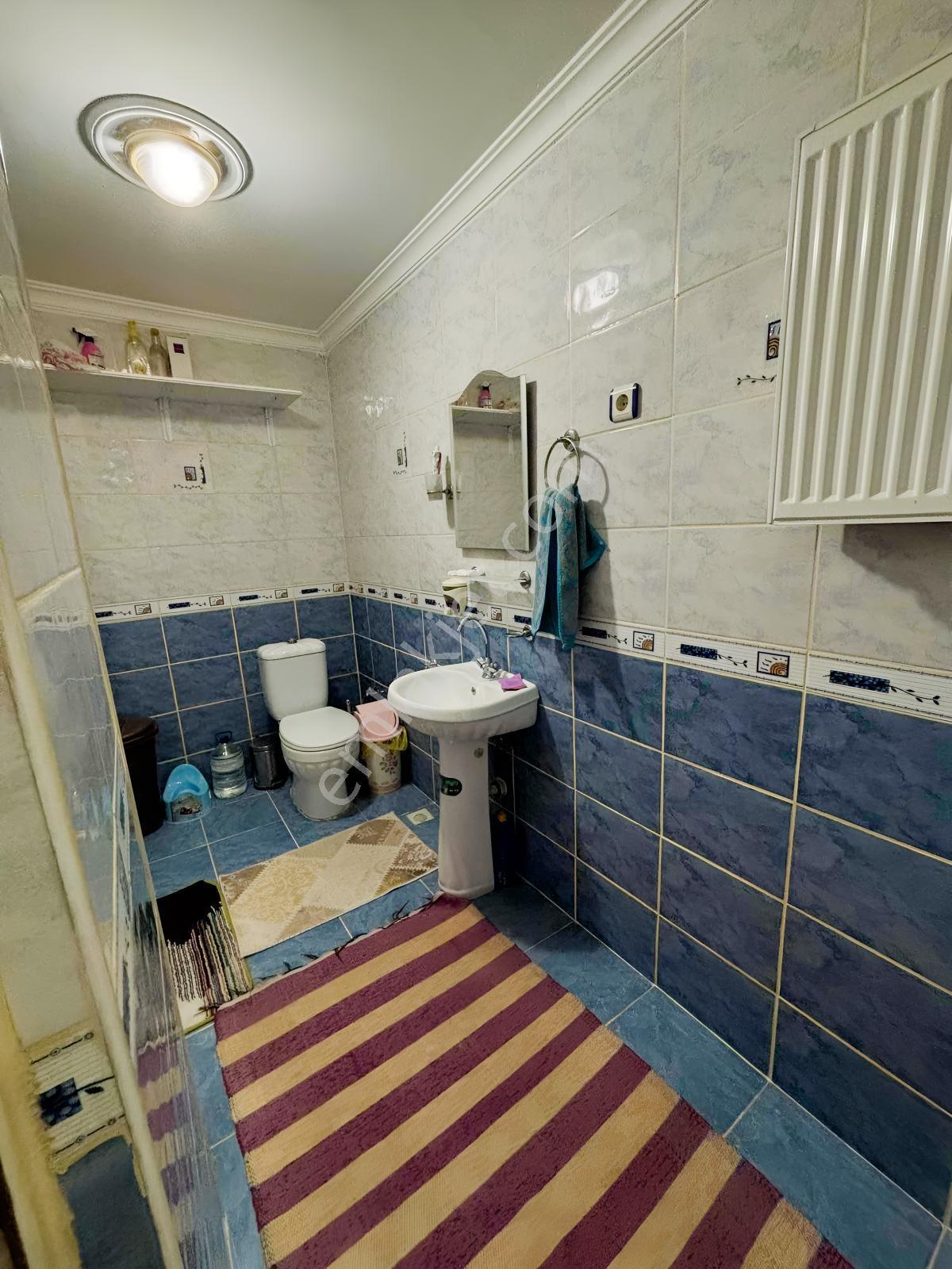 Güllükte 3 Katlı Müstakil Bina, 2 Daire Ve 1 Dükkan — fotoğraf 11