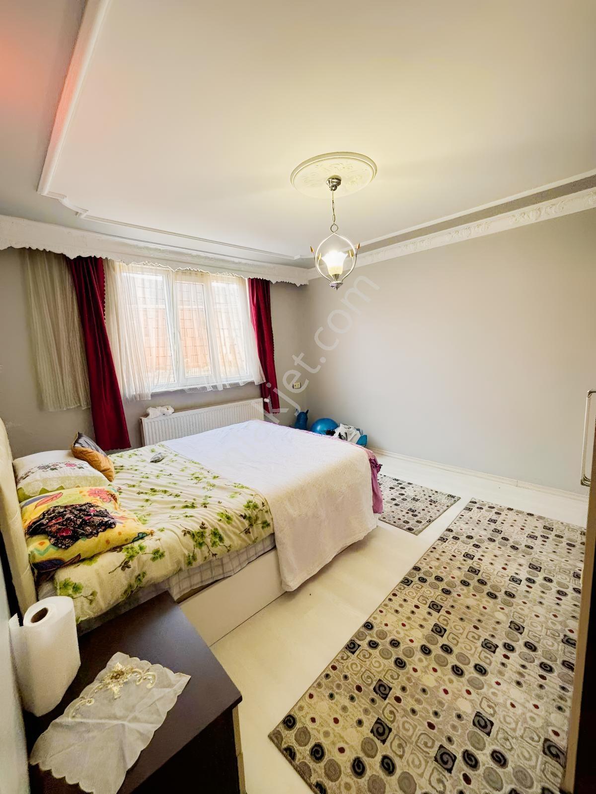 Güllükte 3 Katlı Müstakil Bina, 2 Daire Ve 1 Dükkan — fotoğraf 13