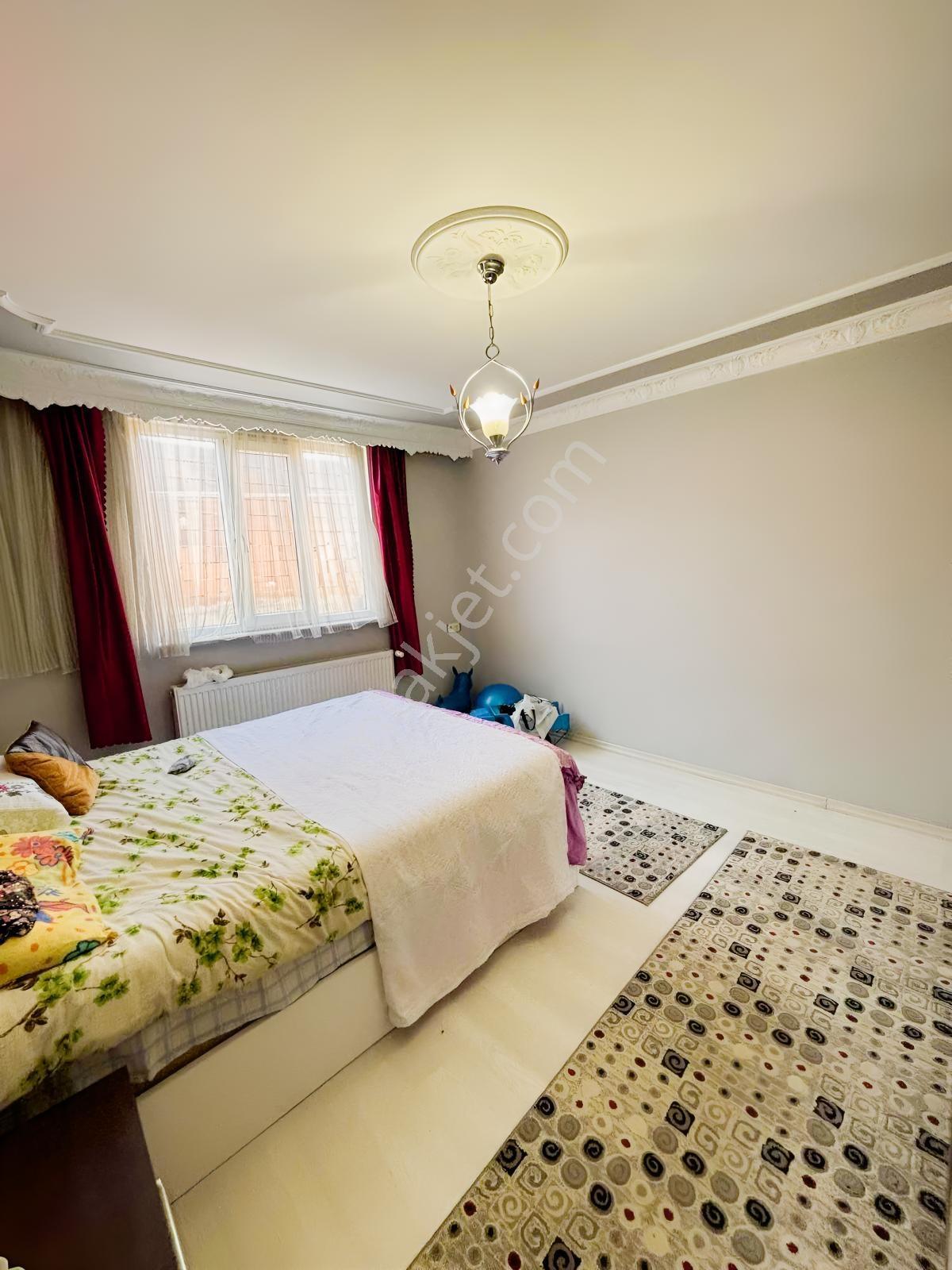 Güllükte 3 Katlı Müstakil Bina, 2 Daire Ve 1 Dükkan — fotoğraf 14