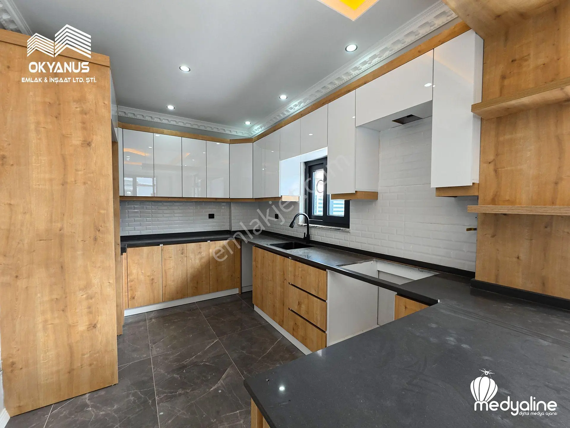 Sakarya Kocali De Yalı Mah De Satılık 3+1 Müstakil Bahçeli Villa — fotoğraf 16