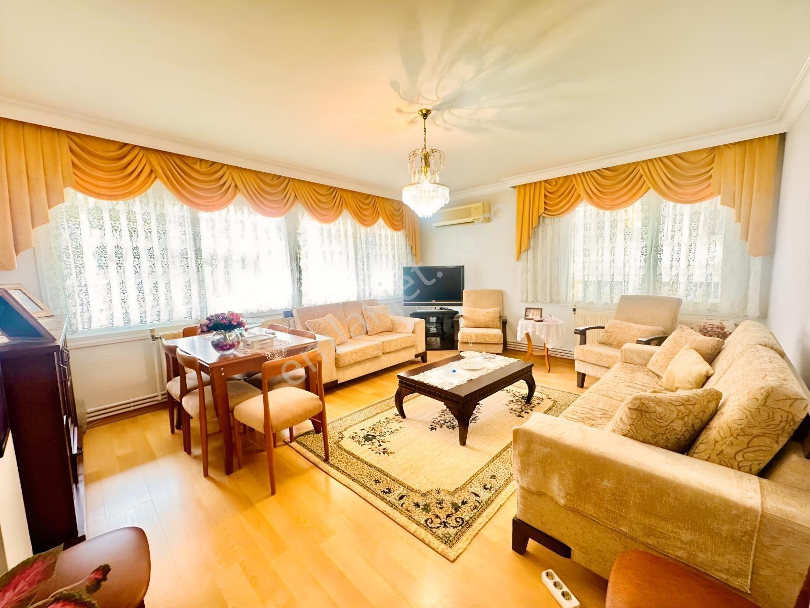 Karşıyaka Alaybey İzban Cepheli Tadilatlı Satılık 2+1 Daire — fotoğraf 22