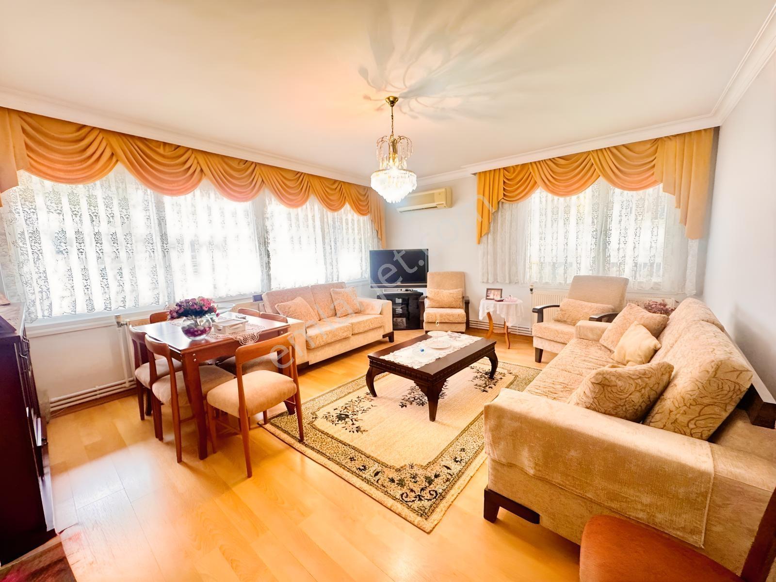 Karşıyaka Alaybey İzban Cepheli Tadilatlı Satılık 2+1 Daire — fotoğraf 23