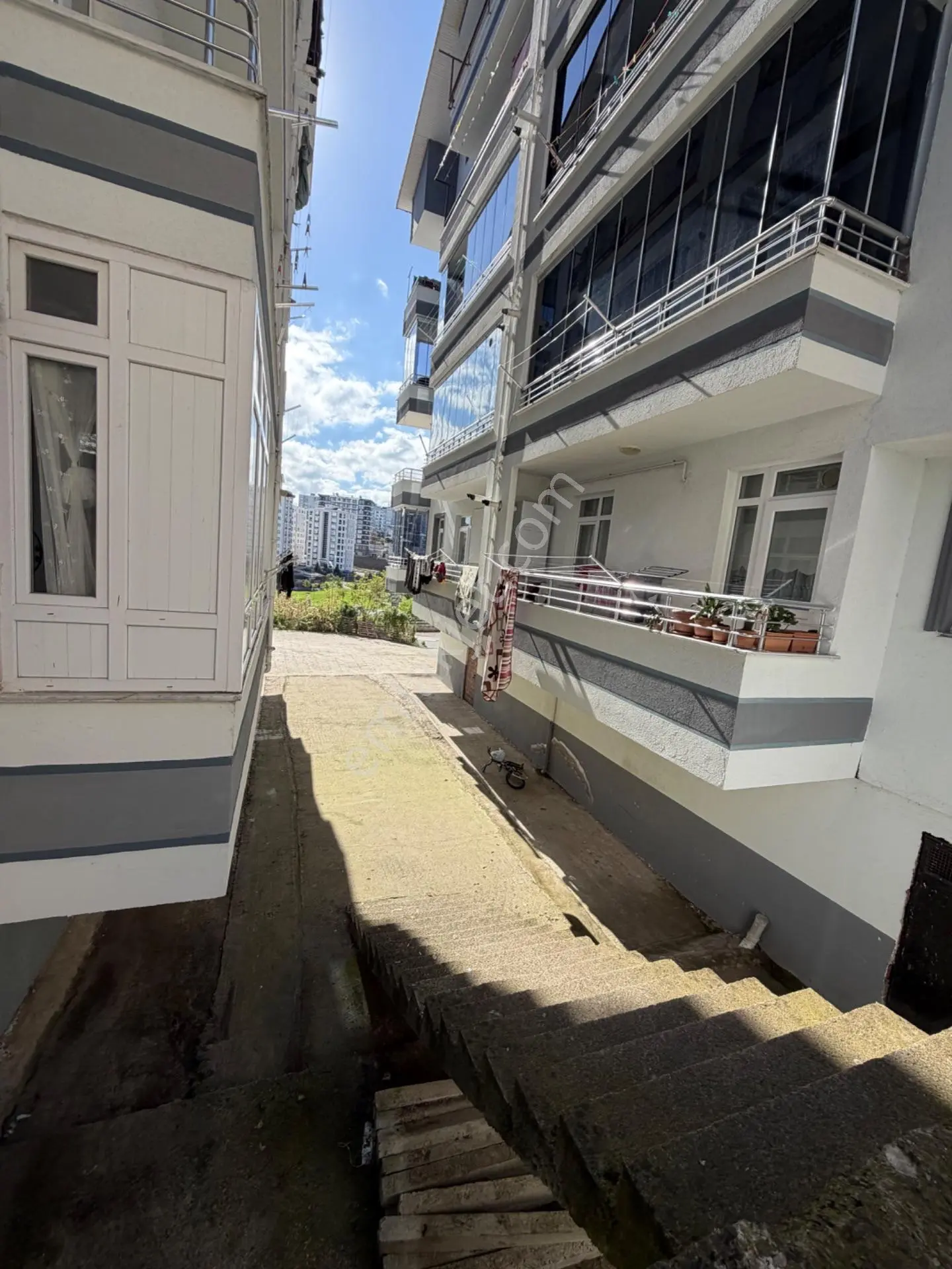 Acil Satılık Şahin Gayrimenkul Den Fırsat Geniş Daire — fotoğraf 3