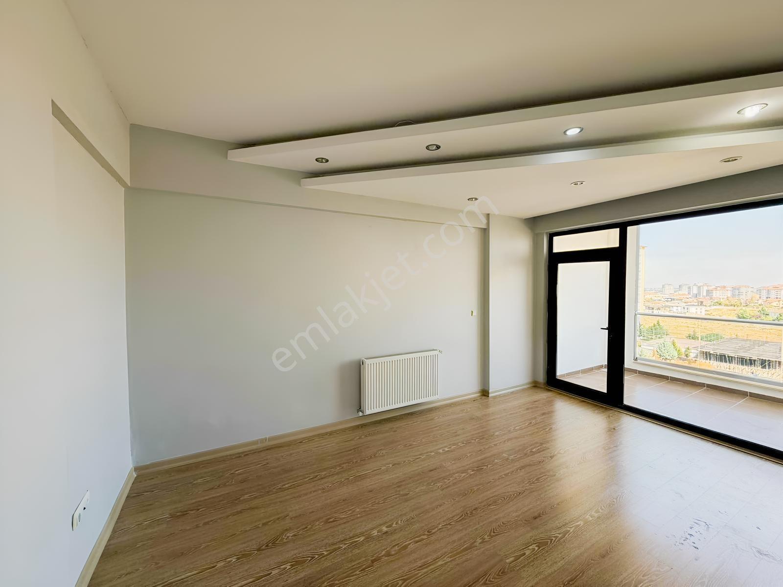 Yusuf Karadağlıdan Yakıncada Az Hsrlı Site İçi Satılık 3+1 Daire — fotoğraf 21