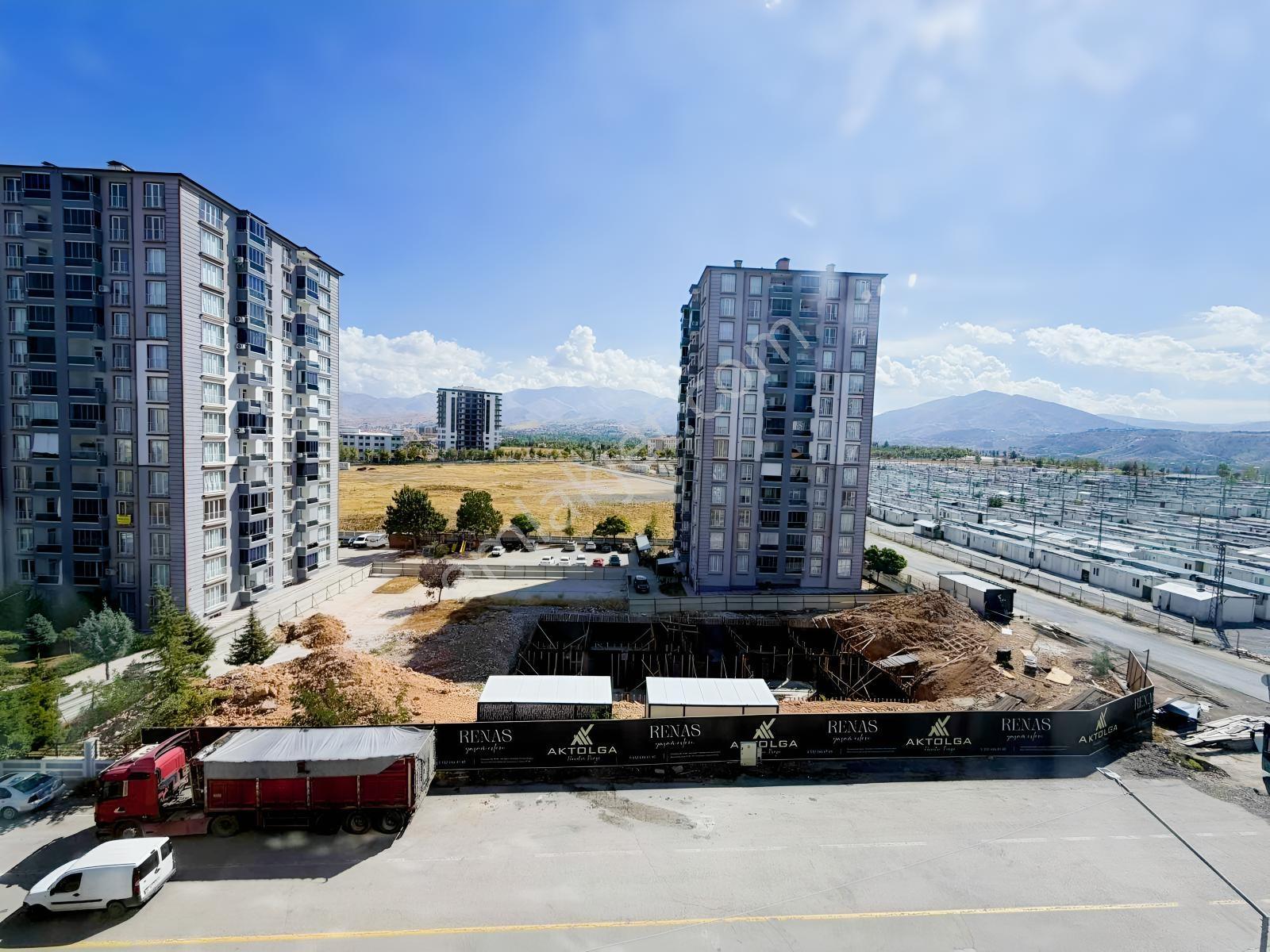Yusuf Karadağlıdan Yakıncada Az Hsrlı Site İçi Satılık 3+1 Daire — fotoğraf 33