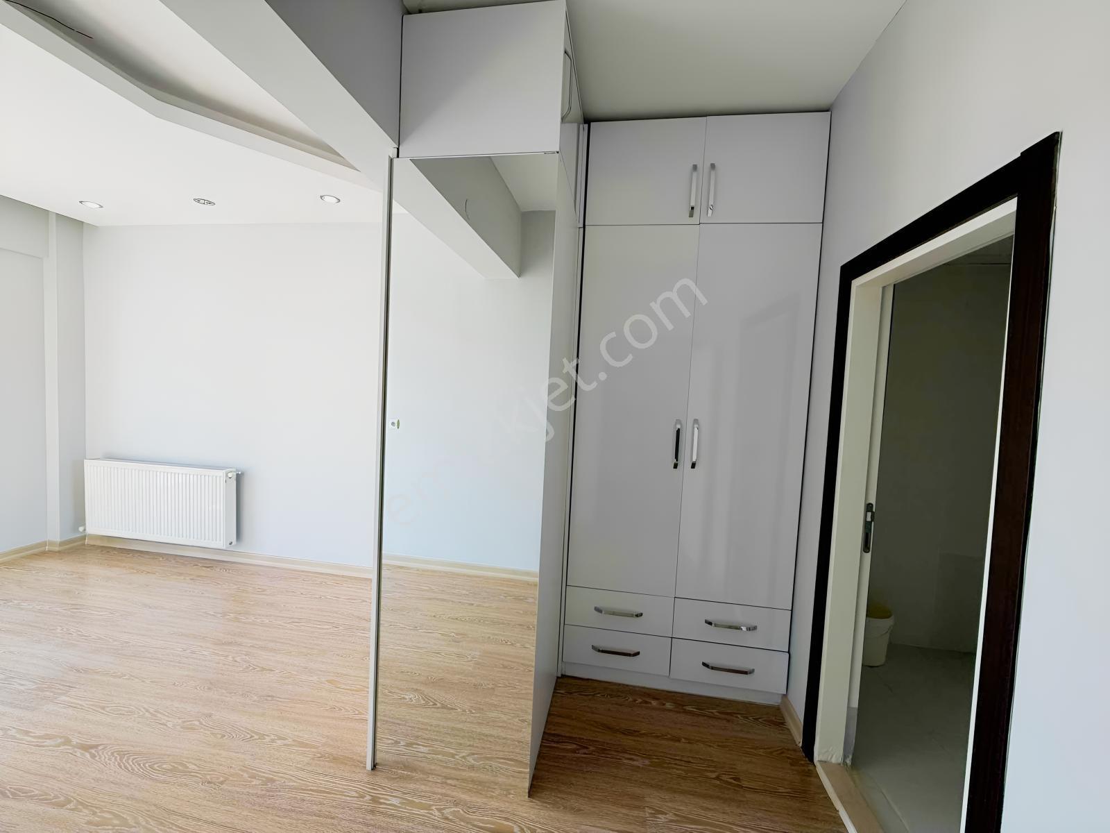 Yusuf Karadağlıdan Yakıncada Az Hsrlı Site İçi Satılık 3+1 Daire — fotoğraf 35