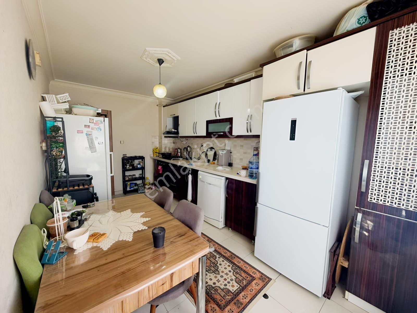 Es-as'tan Pınarbaşında Ebvyn Bnyolu Yapılı Ferah 130m2 3+1 Daire — fotoğraf 2