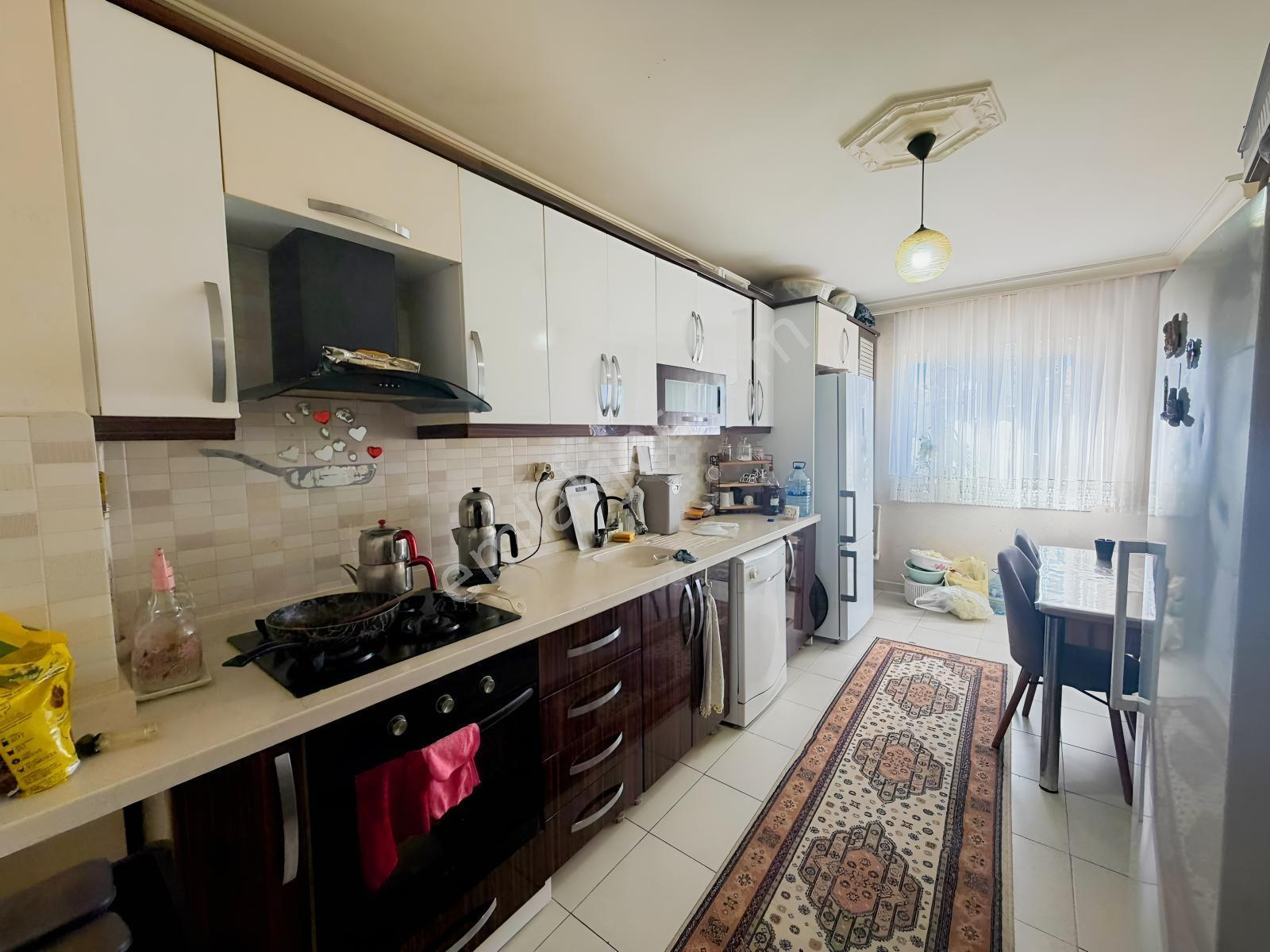 Es-as'tan Pınarbaşında Ebvyn Bnyolu Yapılı Ferah 130m2 3+1 Daire — fotoğraf 4