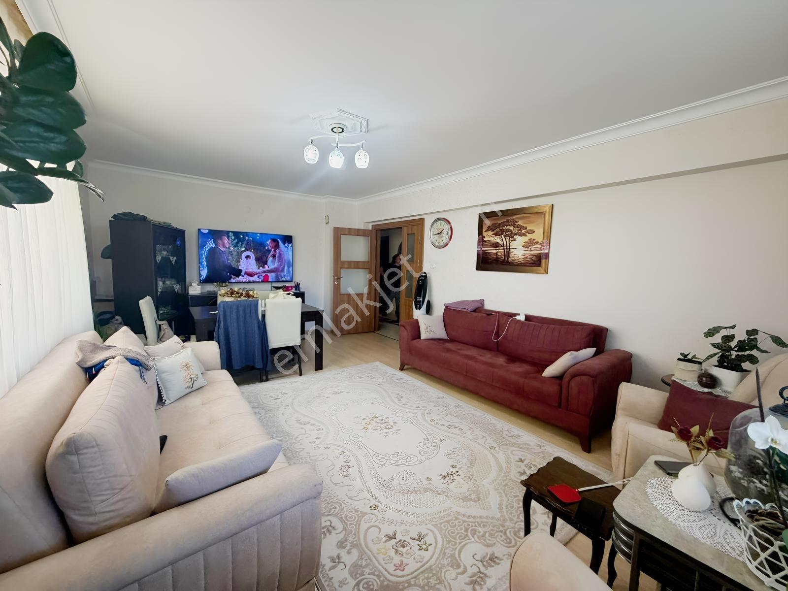 Es-as'tan Pınarbaşında Ebvyn Bnyolu Yapılı Ferah 130m2 3+1 Daire — fotoğraf 9