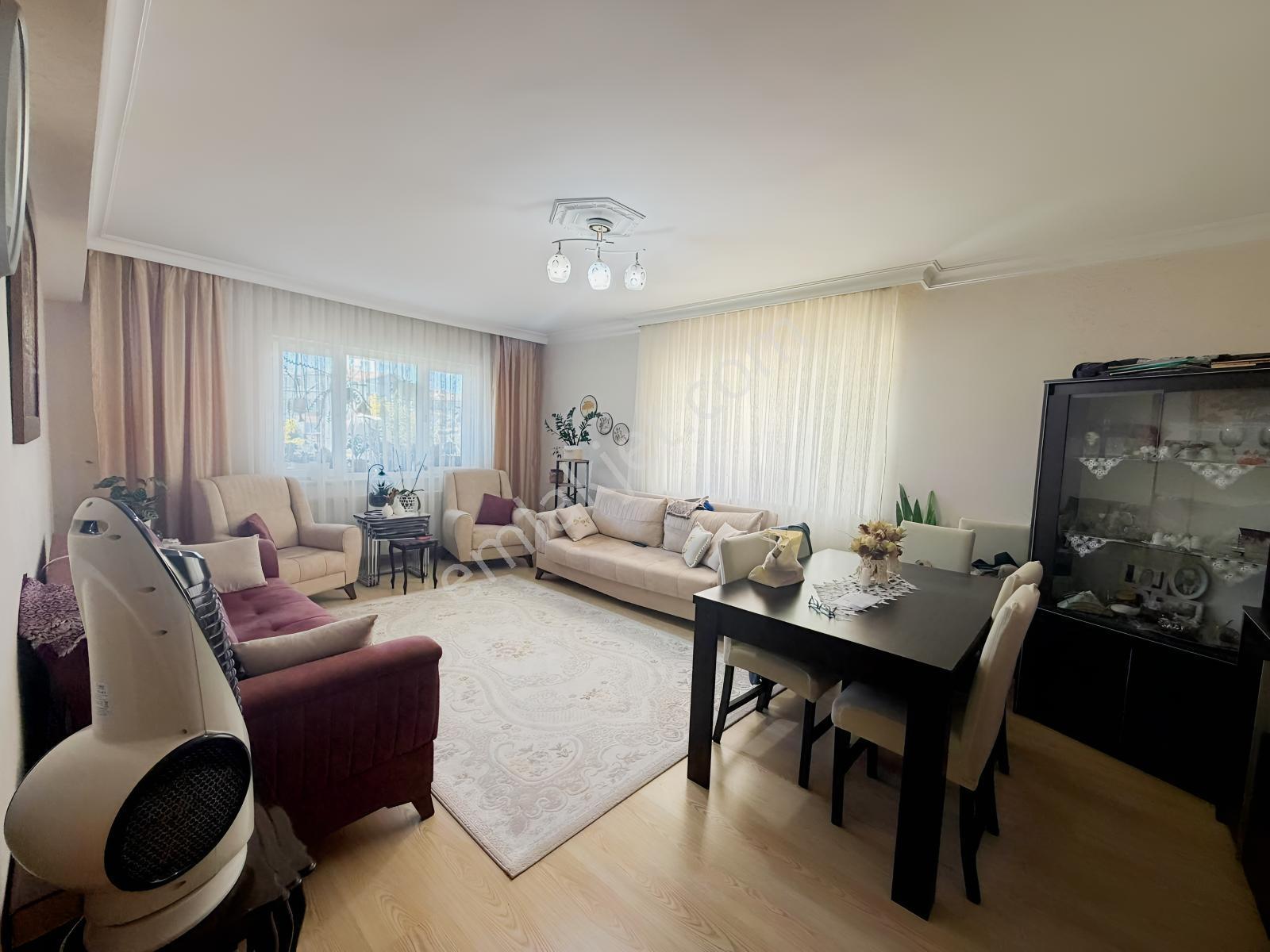 Es-as'tan Pınarbaşında Ebvyn Bnyolu Yapılı Ferah 130m2 3+1 Daire — fotoğraf 11