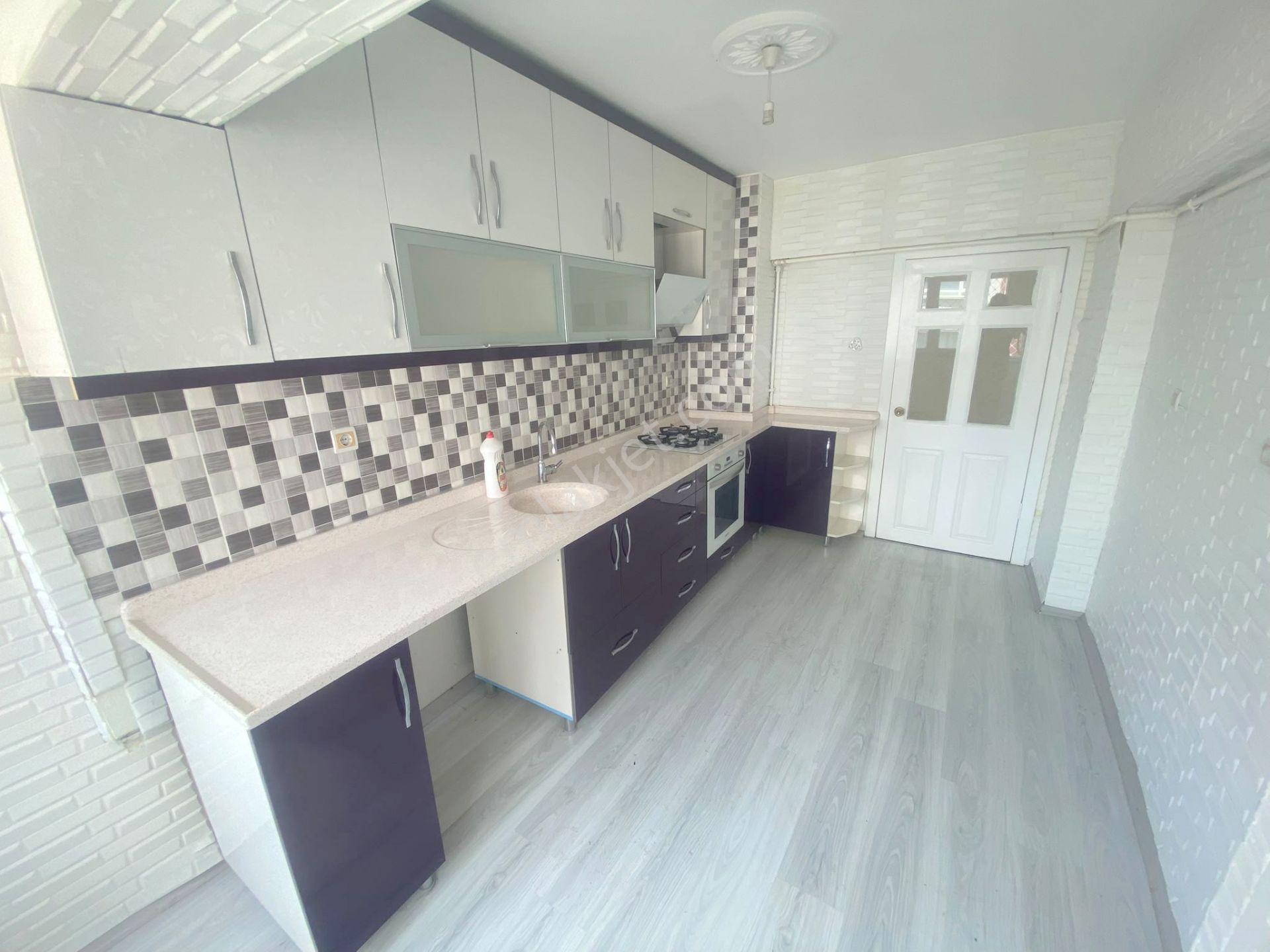 Hemdem Gayrimenkul'den Topçu'da Geniş Ferah 6+1 Satılık Daire — fotoğraf 5