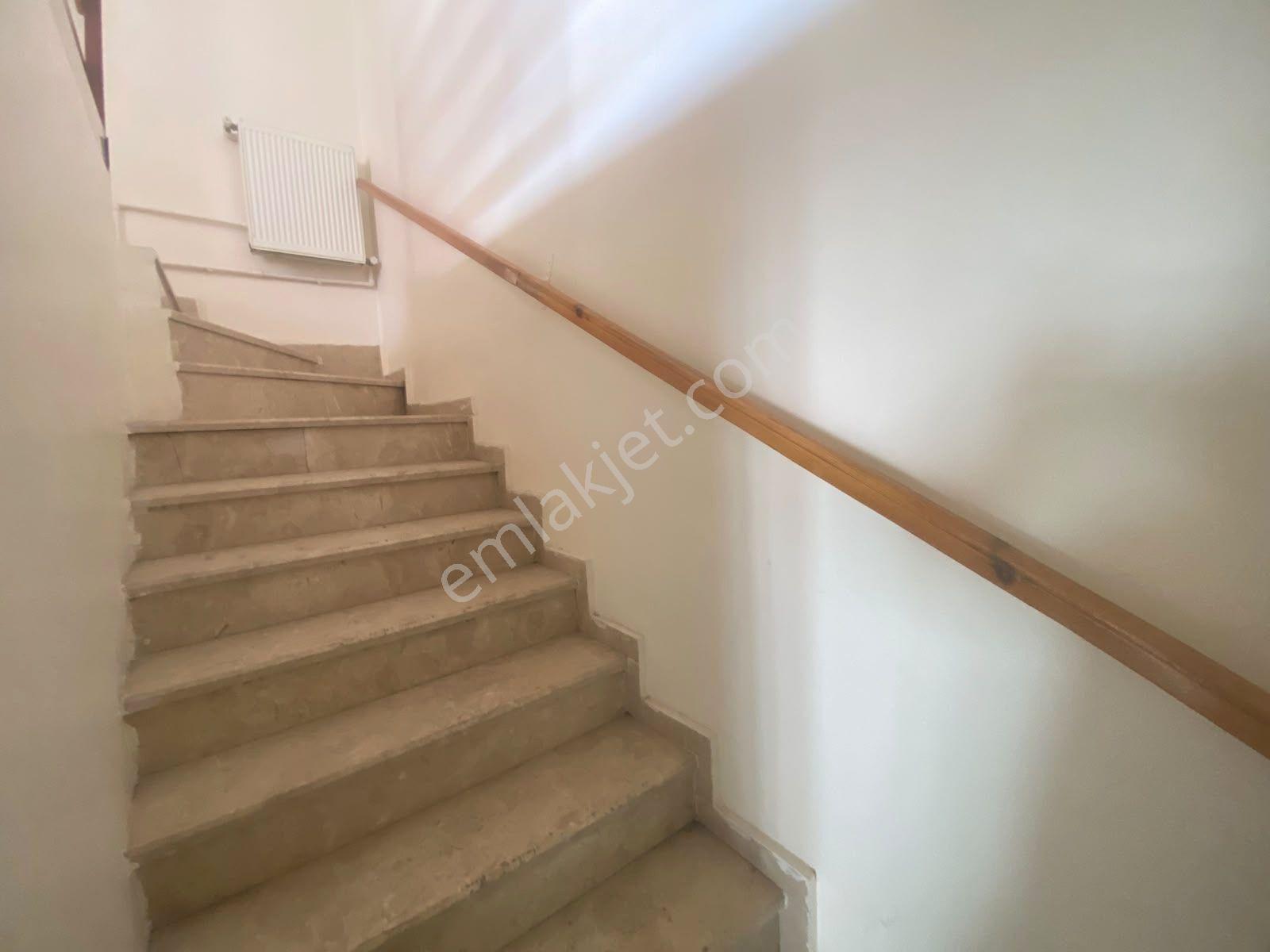 Hemdem Gayrimenkul'den Topçu'da Geniş Ferah 6+1 Satılık Daire — fotoğraf 21