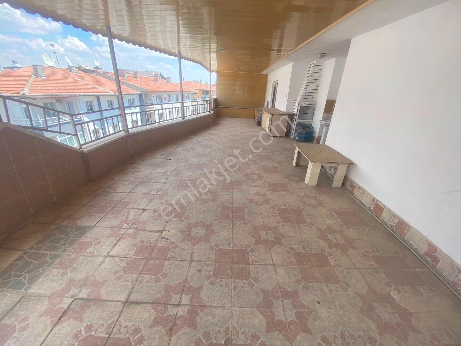 Hemdem Gayrimenkul'den Topçu'da Geniş Ferah 6+1 Satılık Daire — fotoğraf 34