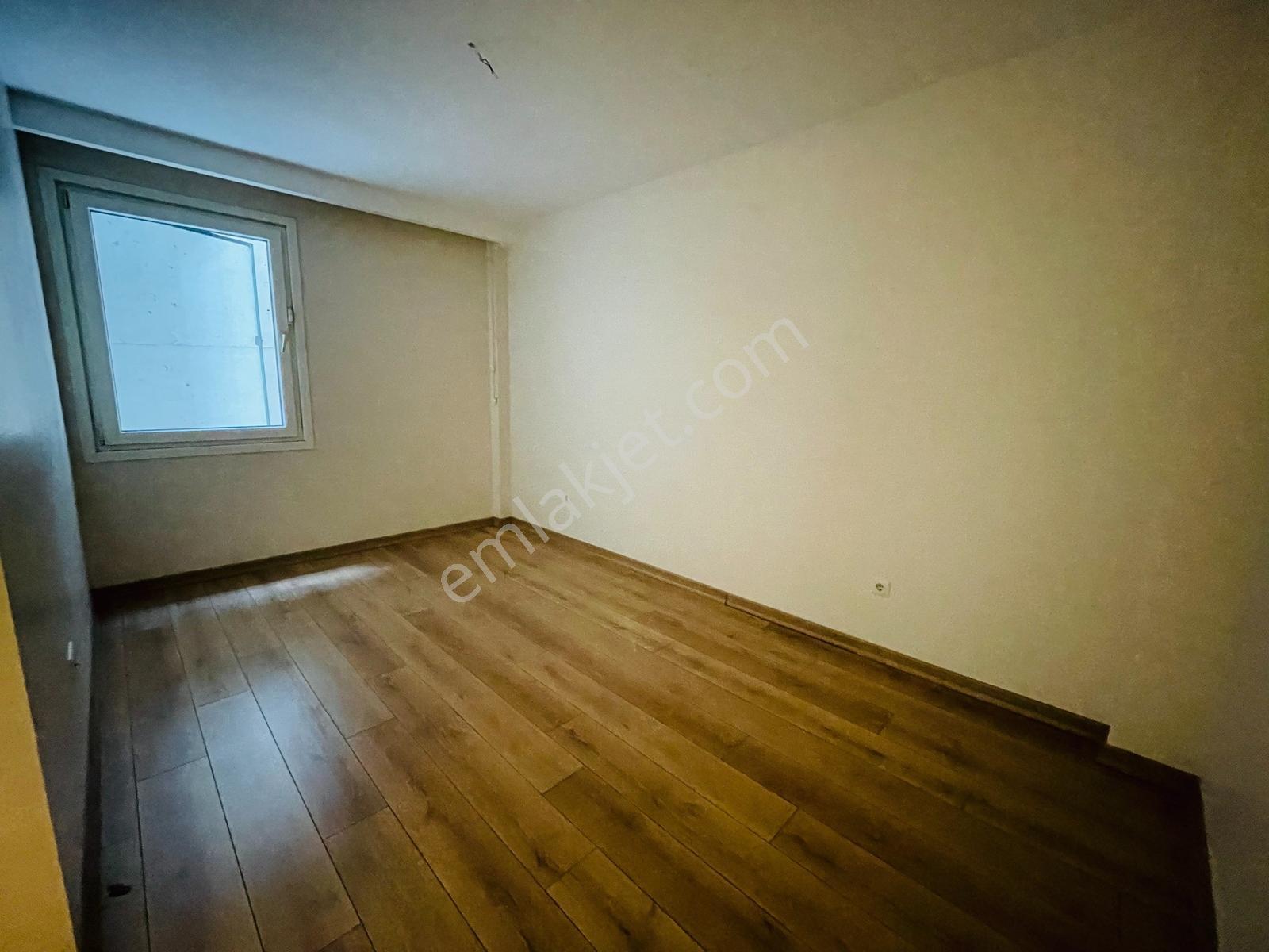Kemerburgaz Metro Durağına 2 Dk Mesafede 150m2 3+1 Bahçe Katı — fotoğraf 6