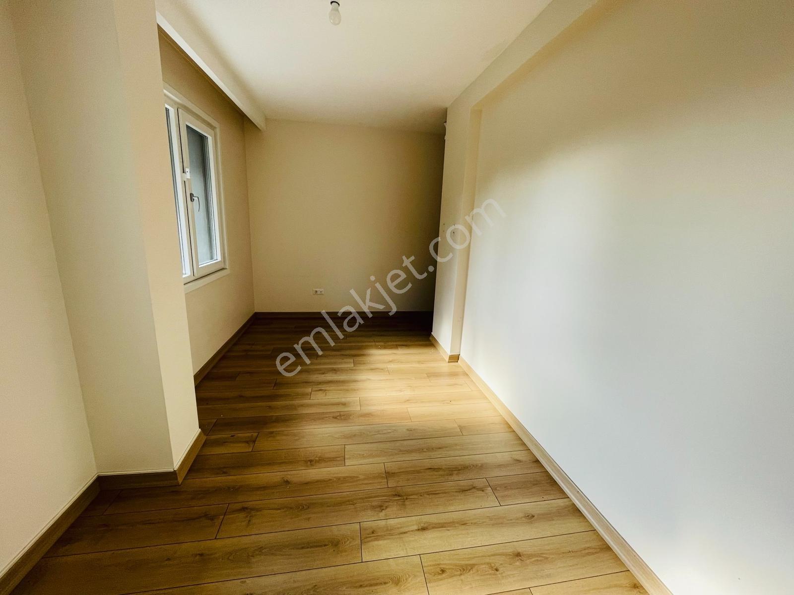 Kemerburgaz Metro Durağına 2 Dk Mesafede 150m2 3+1 Bahçe Katı — fotoğraf 16