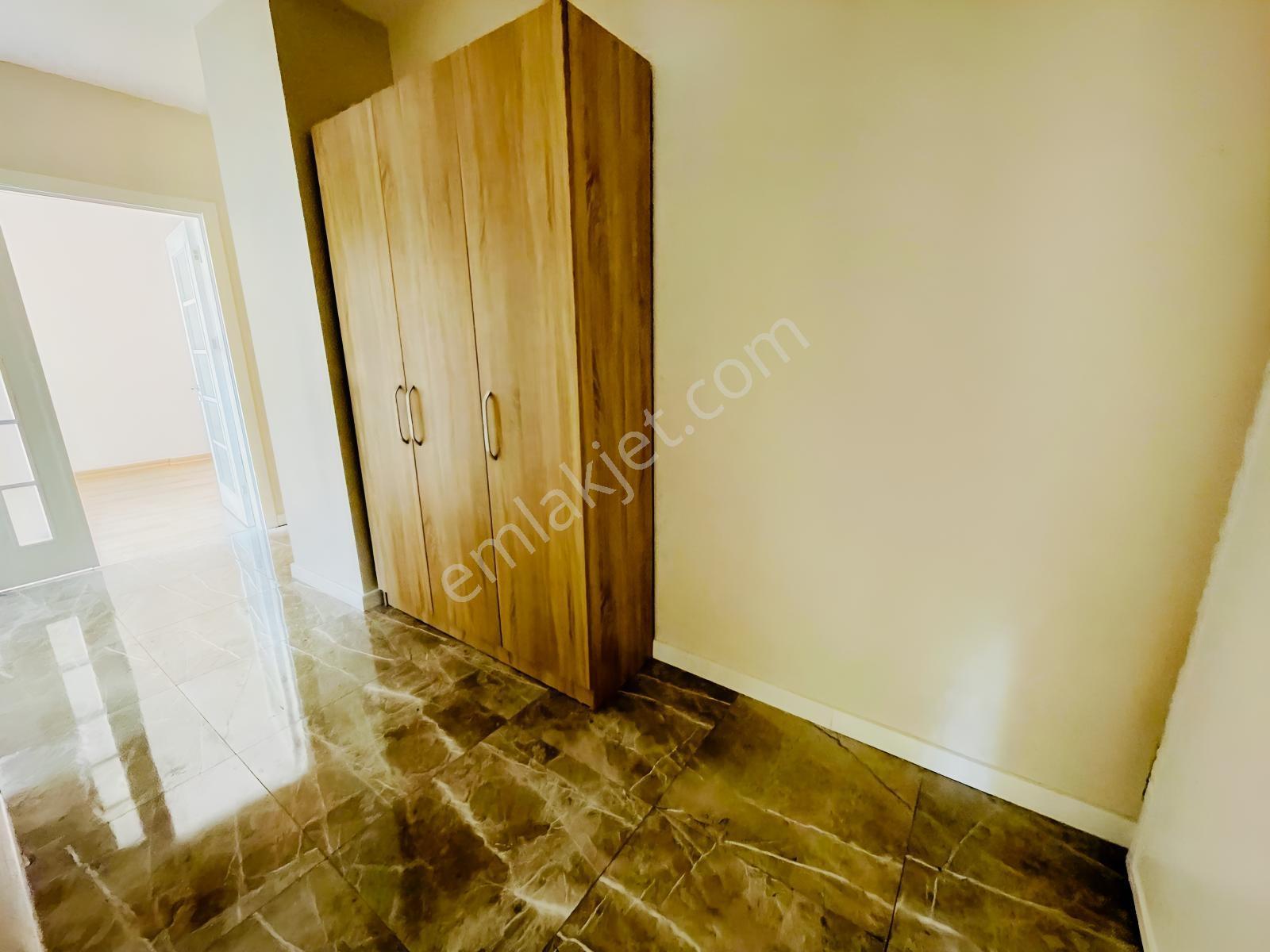 Kemerburgaz Metro Durağına 2 Dk Mesafede 150m2 3+1 Bahçe Katı — fotoğraf 17