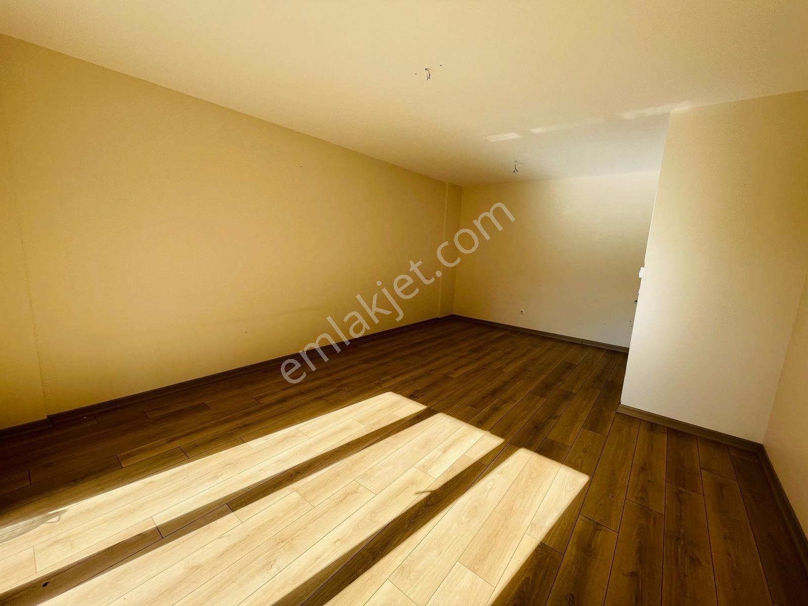 Kemerburgaz Metro Durağına 2 Dk Mesafede 150m2 3+1 Bahçe Katı — fotoğraf 34