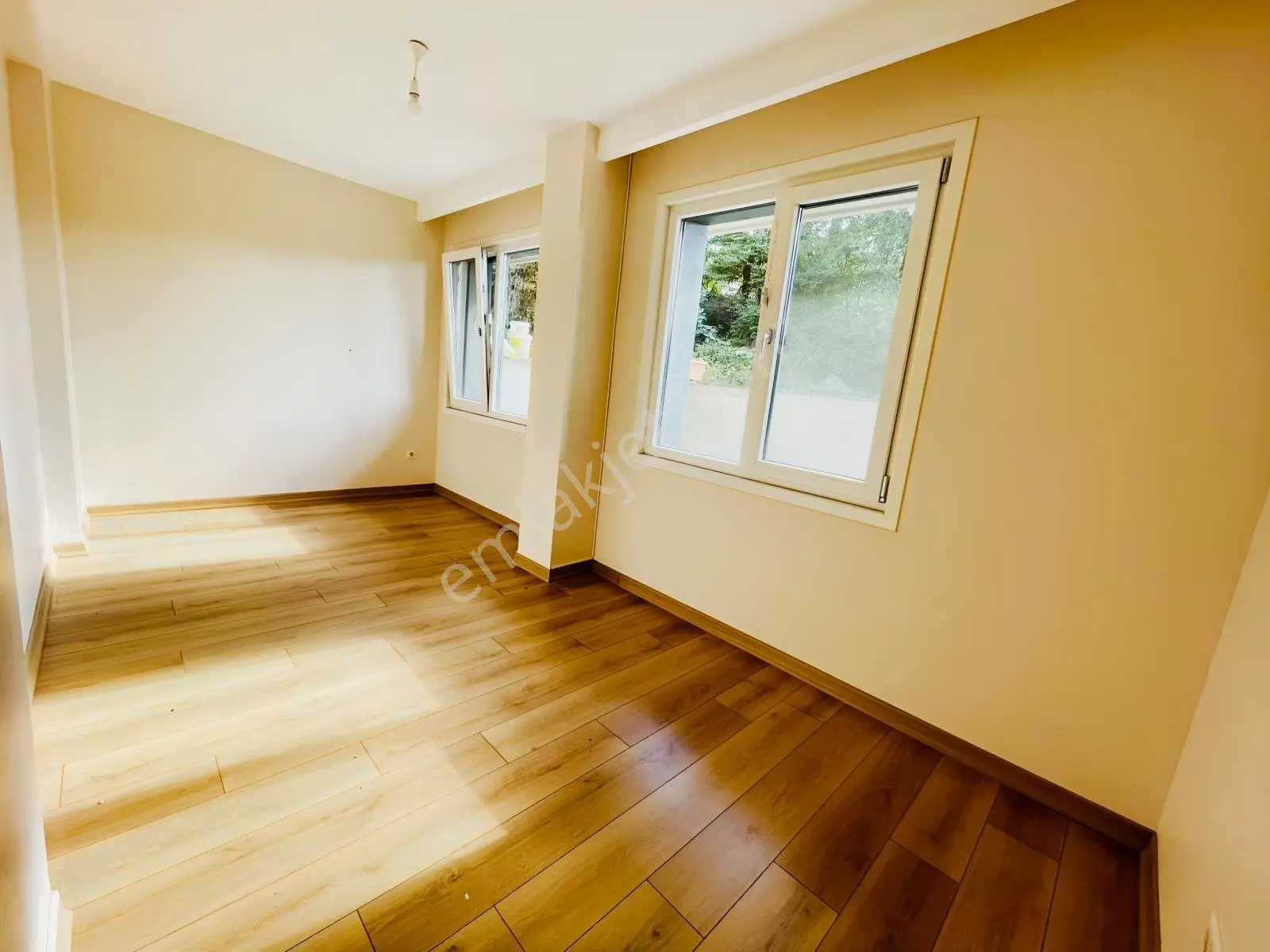 Kemerburgaz Metro Durağına 2 Dk Mesafede 150m2 3+1 Bahçe Katı — fotoğraf 43