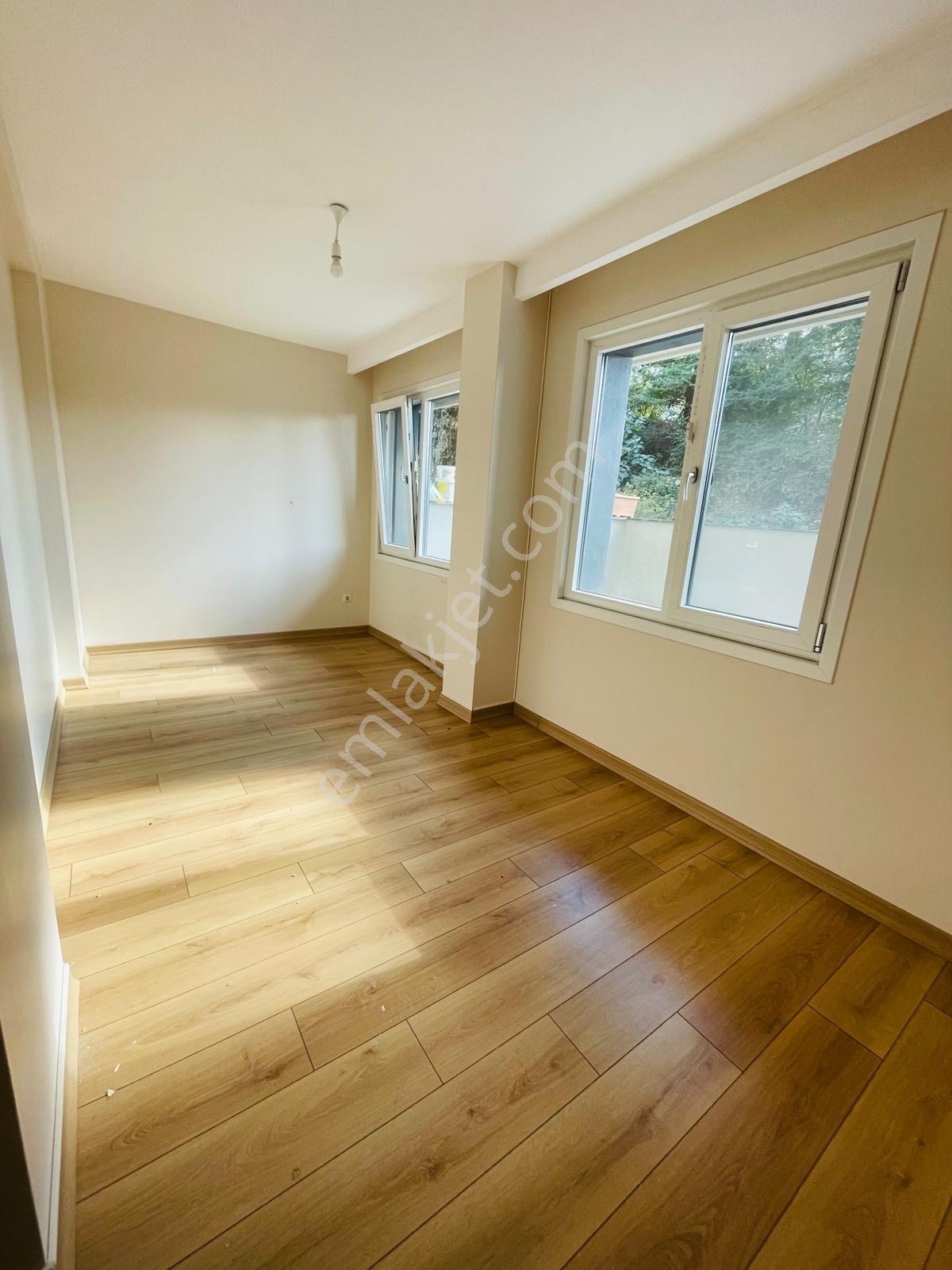 Kemerburgaz Metro Durağına 2 Dk Mesafede 150m2 3+1 Bahçe Katı — fotoğraf 44