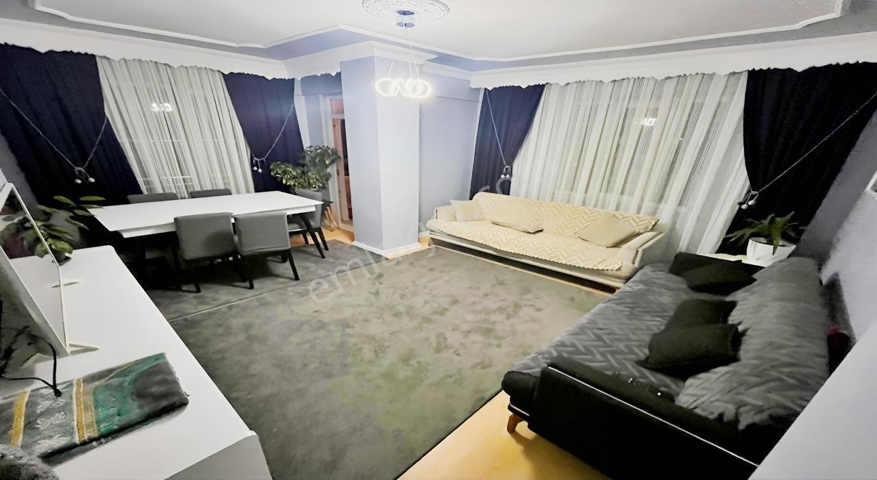 Metin Yapı'Dan İskan Asansörlü Ön Cephe 130M2 Satılık 2+1 Daire!