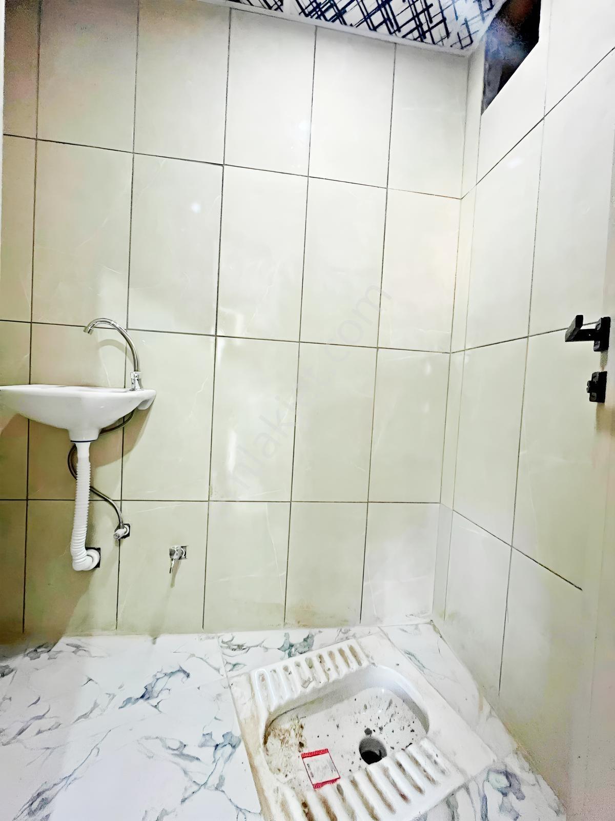Araç Takasına Uygun Acil Satılık Sıfır Merkezi Konum Satılık 2+1 — fotoğraf 20
