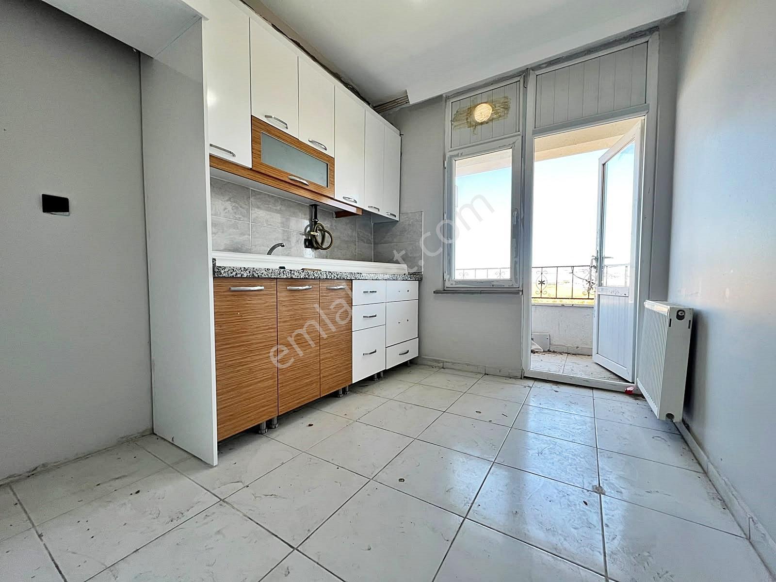 Veliköy Mahallesi Cadde Üzeri Servis Durağında Satılık 2+1 Daire — fotoğraf 6