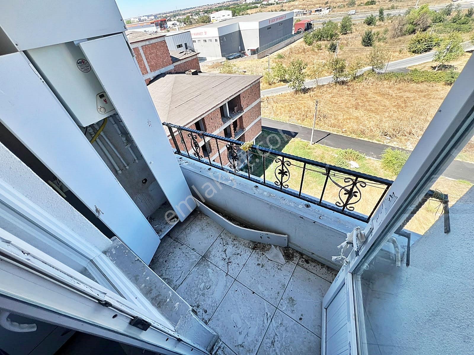 Veliköy Mahallesi Cadde Üzeri Servis Durağında Satılık 2+1 Daire — fotoğraf 31