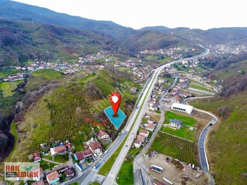 Hak Emlak'Tan Şekerpınar Mah Ana Yola Cepheli Satılık 981M² Arsa
