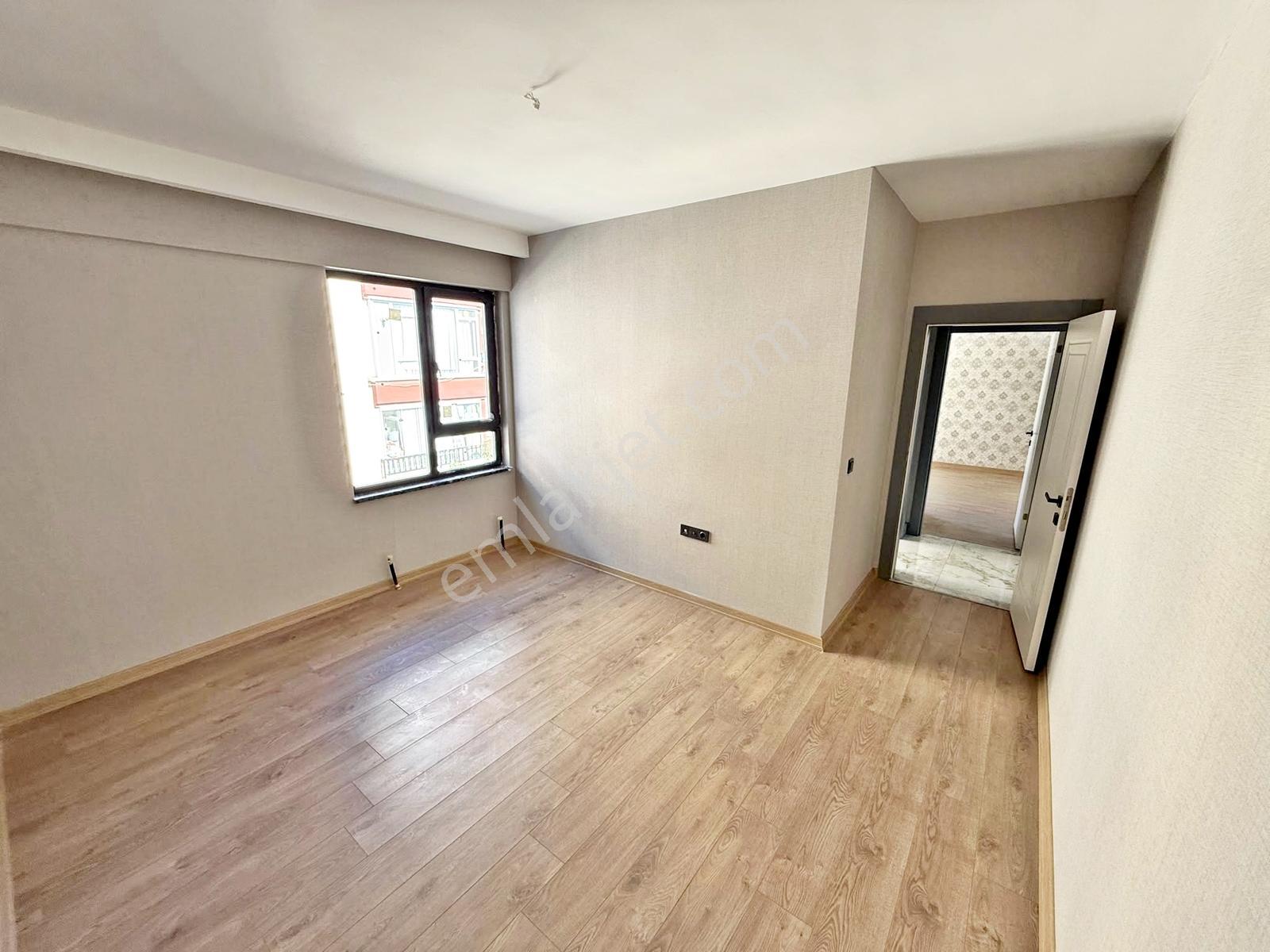 Sancakte'pe Merkezde Full Yapılı Sıfır E.banyolu Satılık Daire.. — fotoğraf 18