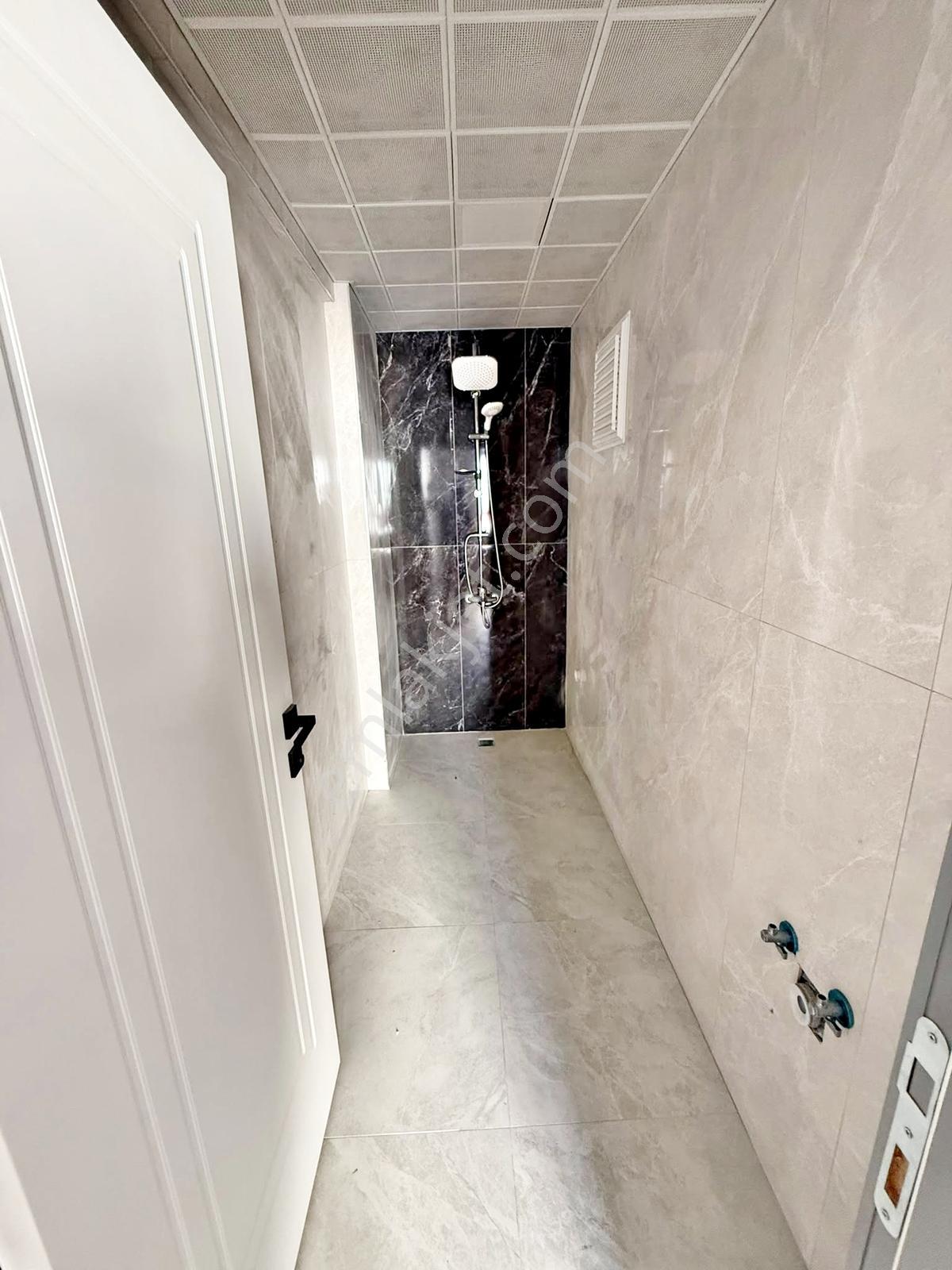 Sancakte'pe Merkezde Full Yapılı Sıfır E.banyolu Satılık Daire.. — fotoğraf 31