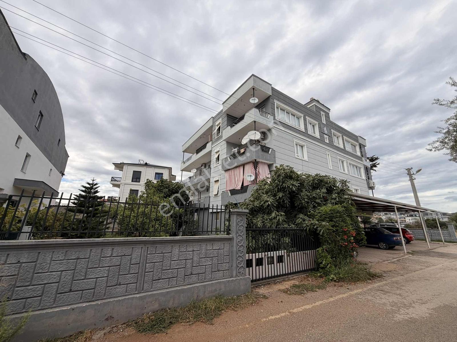 Komple Satılık Aıle Bınası 6 Daire 1 Dükkan — fotoğraf 28