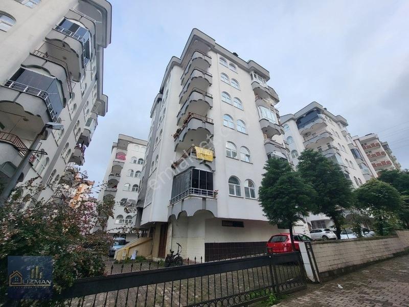 Uzman Emlak'Tan 3+1 Merve Sitesinde Satılık Daire...