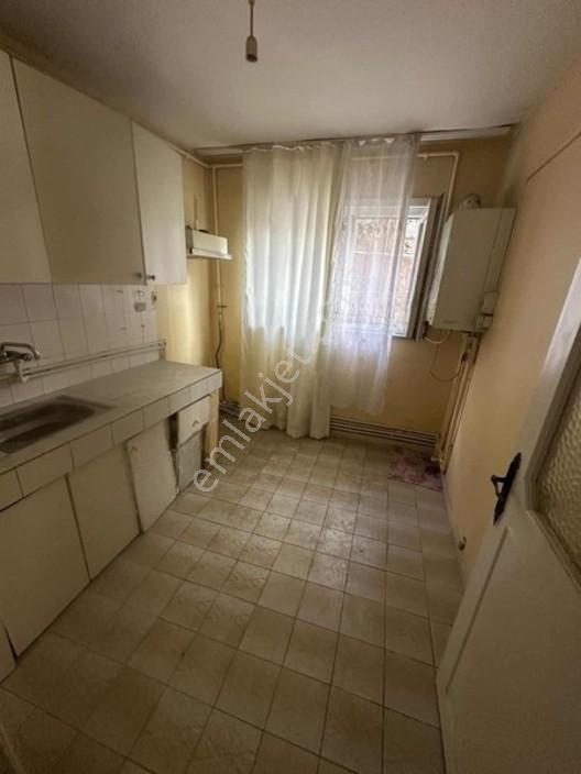 Özer Emlakdan Satılık 2+1 Daire — fotoğraf 5