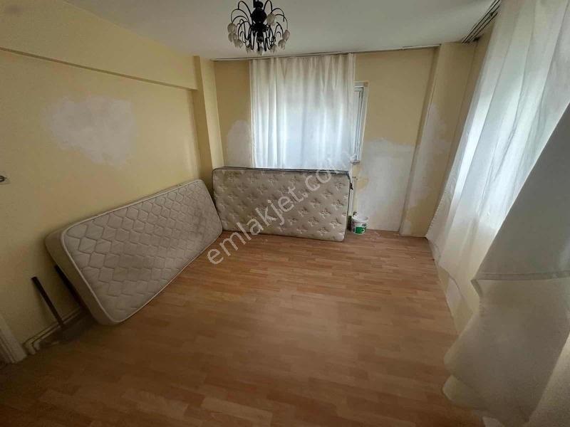 Özer Emlakdan Satılık 2+1 Daire — fotoğraf 8