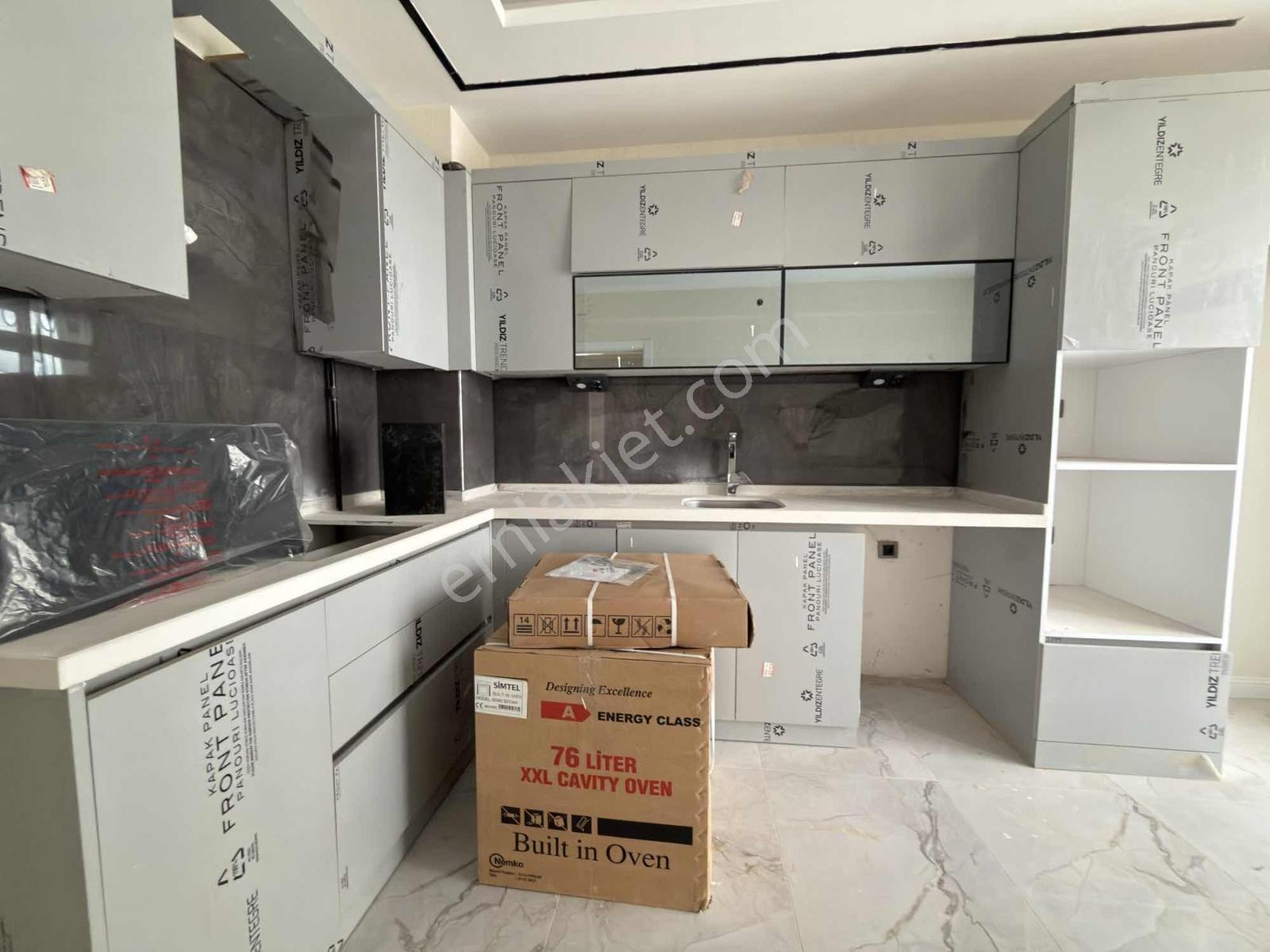 Selim Sultan Cd. Üzeri Yerden Isıtmalı Lüks Daire — fotoğraf 13