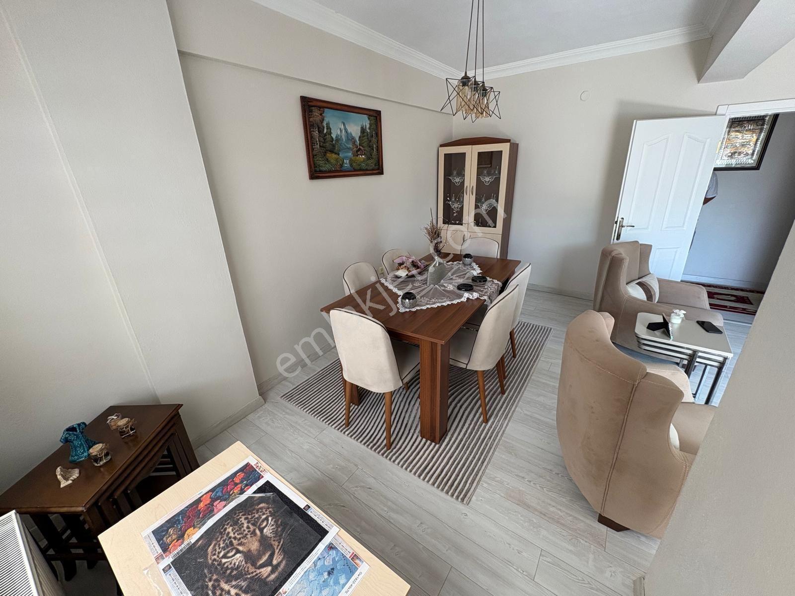 Delux'den Çınarlı Mah.'de Geniş 2+1 Daire — fotoğraf 6