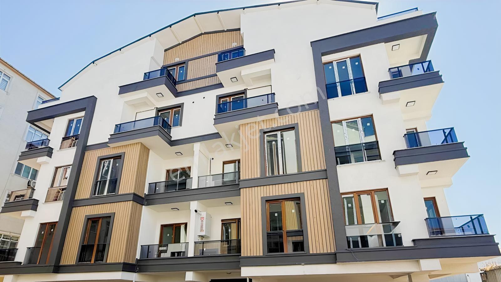Dıamond Yarımca Sitesinde Satılık Sıfır Lüx Çatı Dubleks Daire