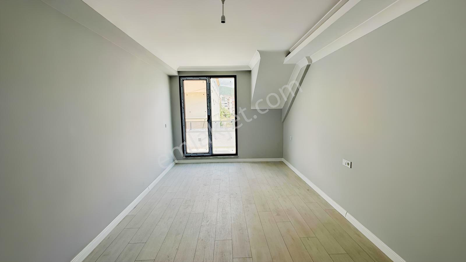 Dıamond Yarımca Sitesinde Satılık Sıfır Lüx Çatı Dubleks Daire — fotoğraf 14