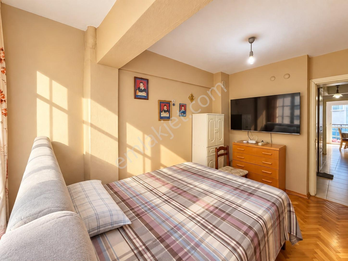 Kahramanlar Fuar Kapısı Yakını Satılık 2+1 Boş Daire — fotoğraf 12
