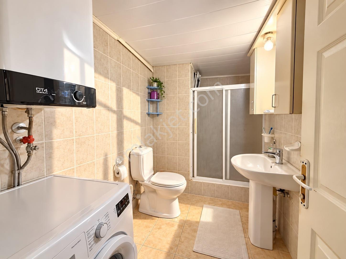Kahramanlar Fuar Kapısı Yakını Satılık 2+1 Boş Daire — fotoğraf 16