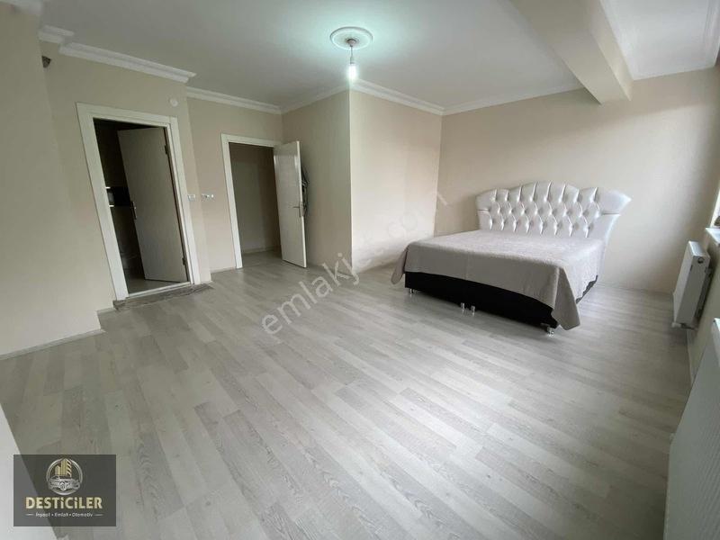 Au-emek Mh.ertaş Cd.yakını Asansörlü-kullanışlı-4+1 Dublex Daire — fotoğraf 6